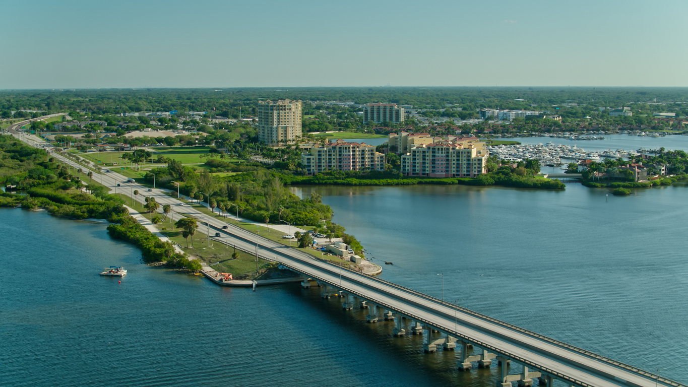 Panoramic Image of Palmetto Bay, FL